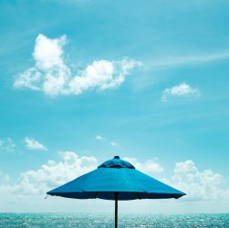 Avec quoi remplir un pied de parasol